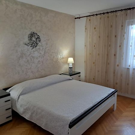 Sea Dream Kuca Za Odmor Apartment Baska  Exterior photo